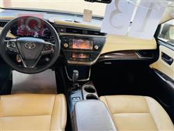 تويوتا أفالون